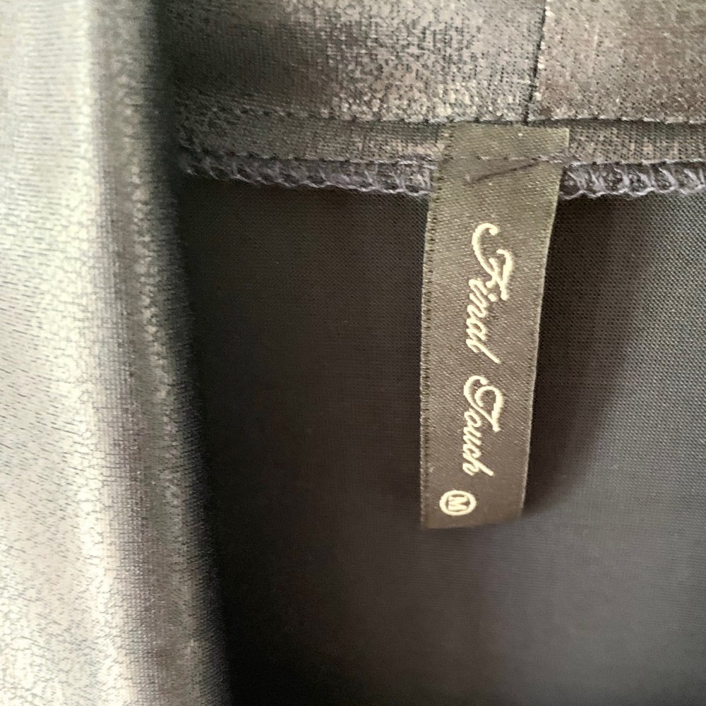 Final Touch Sleek Cropped Jacket - Picture 3 of 3